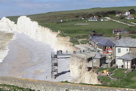 Shocking speed of erosion on England's south coast | Daily Mail Online