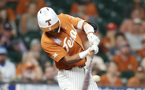 NCAA baseball super regionals: Houston-area players to watch