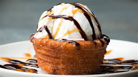 Churro Ice Cream Bowl: A Double Load of Delicious Dessert – Desserts Corner