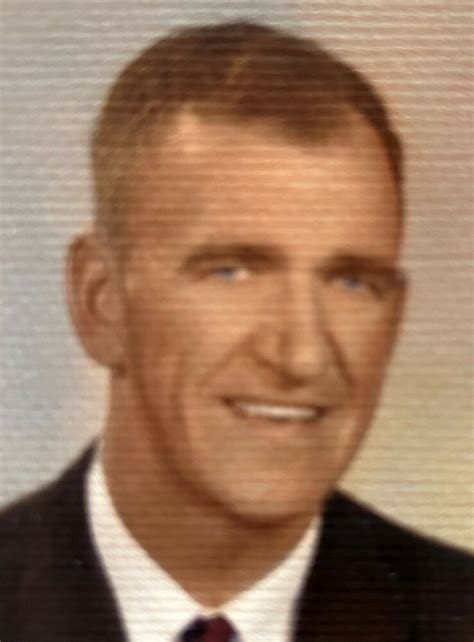 Obituary of Chester E. Smith