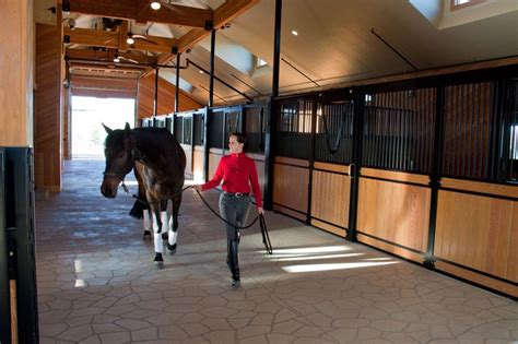 Wolf Creek Ranch stable | Horse stables, Horse barns, Dream stables