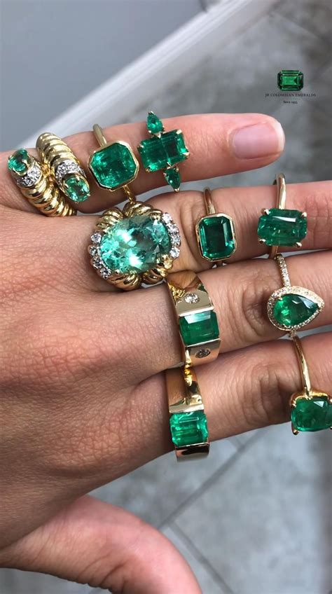 Colombian emerald rings that are trending in style – Artofit