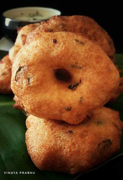 Medu Vada Recipe – Vinaya's Culinary Delights