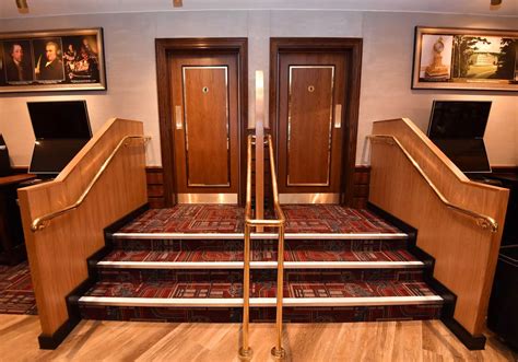 In pictures: Wetherspoon's New Street Station pub The London & North ...