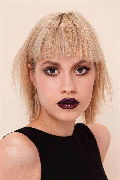 Meet Instagram's Most Controversial New Makeup Artist | How to make hair, Instagram makeup, Makeup