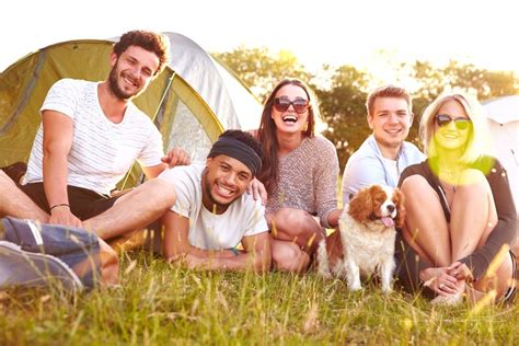 3 Tips for Taking Your Friend on Their First Camping Trip