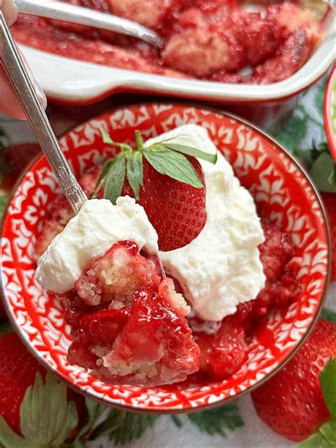 Strawberry Spoon Cake - Foodtastic Mom