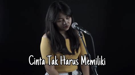 CINTA TAK HARUS MEMILIKI ST 12 (LIRIK) LIA MAGDALENA COVER - YouTube