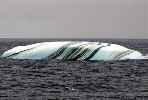 Colour Striped Icebergs - Snow Addiction - News about Mountains, Ski, Snowboard, Weather ...