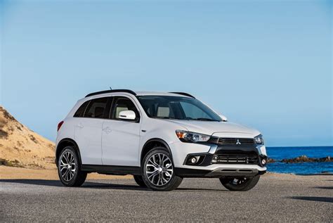 2016 Mitsubishi Outlander Sport Adds Dynamic Shield Grille - autoevolution