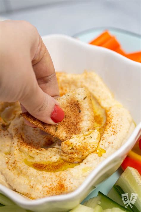 Easy Classic Homemade Hummus Using Canned Chickpeas