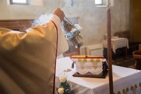 What Type of Incense is Burned in Catholic Churches? | Reed's Handmade Incense