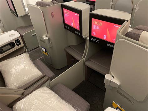 Review: Iberia Business Class Airbus A330 (MIA-MAD) | LaptrinhX / News