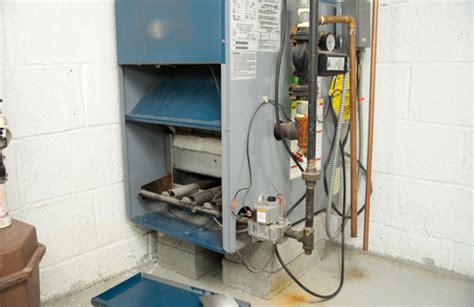 The Pitfalls Of DIY Furnace Maintenance | Poore's Propane