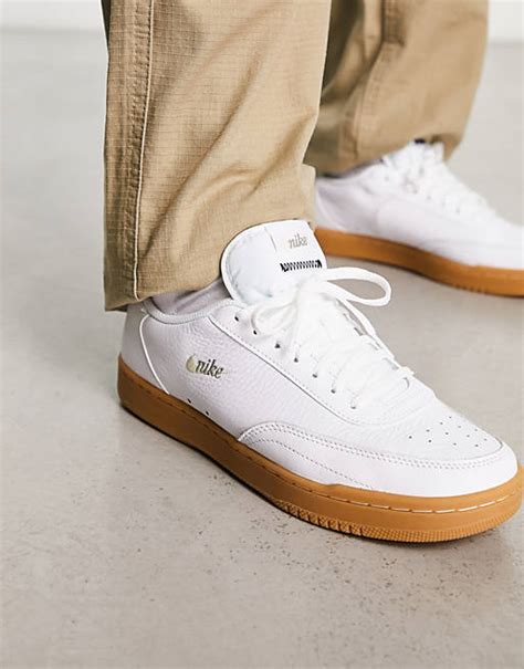 Nike Court Vintage Premium trainers in white with gum sole | ASOS