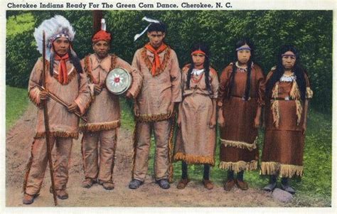 North Carolina - Cherokee Indians Ready for Green Corn Dance (Art ...