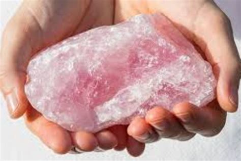 Rose Quartz Meaning And Healing Powers - The Love Stone