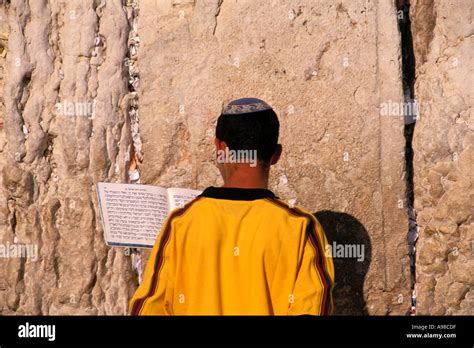 Israel, Jerusalem, Prayers, Western Wall Stock Photo - Alamy