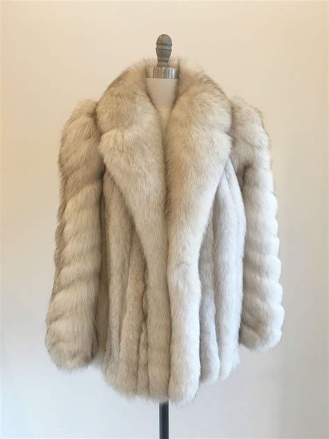 Vintage Weiss Silver Fox Fur Coat Size Large — Miranda's Vintage Bridal ...