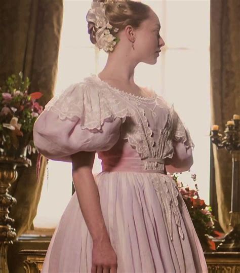 Cosette (Amanda Seyfried) in Les Miserables; 'The Wedding' | Victorian ...