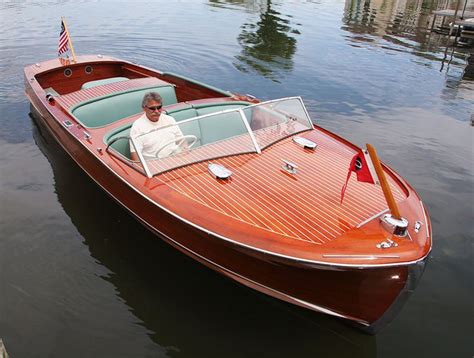 Classic Chris Craft 1948 25' Sportsman For Sale | Runabout boat, Classic wooden boats, Mahogany boat