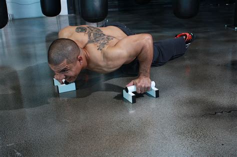 Push Up Bars | Our portable, lightweight pushup bars allow y… | Flickr