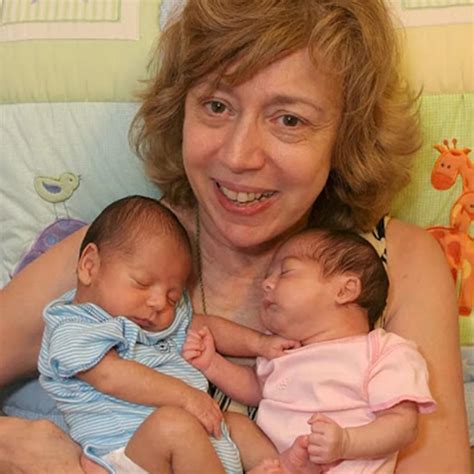 "Record-breaking: 59-year-old woman becomes the oldest mother to give ...