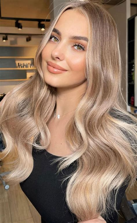 50+ Trendy Hair Colour For Every Women : Silky Creamy Blonde