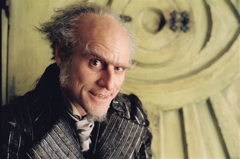 Review – Lemony Snicket’s A Series Of Unfortunate Events (2004, dir: Brad Silberling)