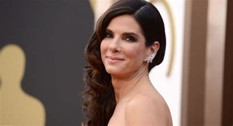 Sandra Bullock celebrity net worth - salary, house, car