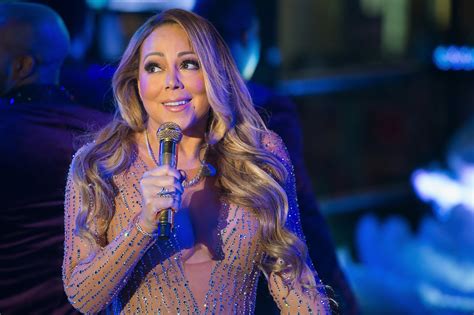 Mariah Carey's New Year's Eve Performance Timeline 2017 | POPSUGAR Celebrity