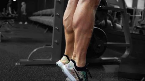 Smith Machine Calf Raise Exercise for Bigger Legs - SuperHuman Fitness