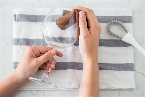 How to Clean Wine Glasses Properly