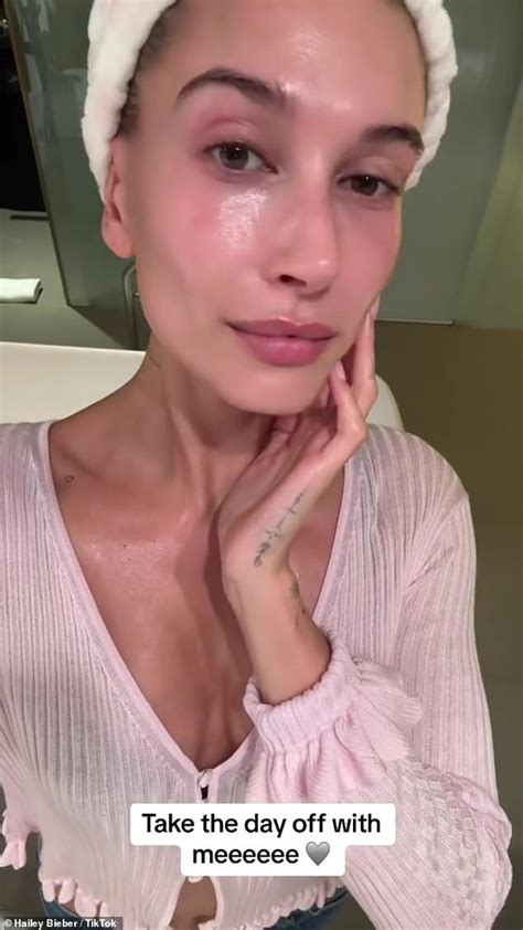 Hailey Bieber reveals her skin care routine as she removes her makeup in fun video – DIYClearSkin