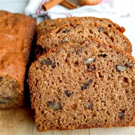 Amish Apple Bread Recipe - Amish Heritage