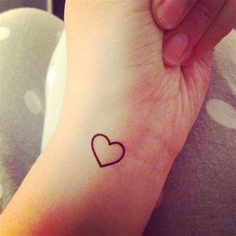 Heart Tattoo Images & Designs