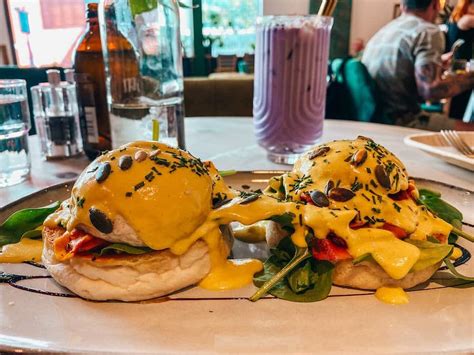 Best Vegan Restaurants in Liverpool: From Breakfast to Late-Night Eats