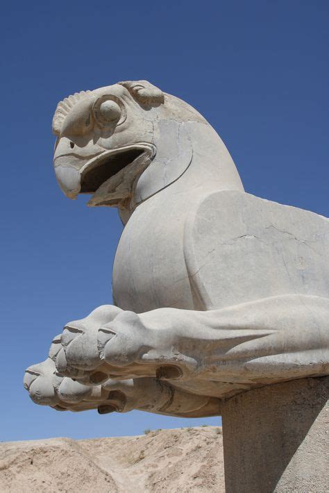 Statue at Persepolis, Iran | Historia