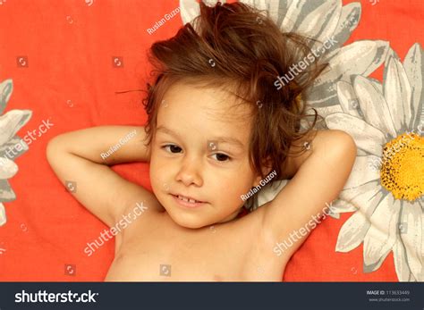 Beautiful Little Girl Lying Bed Home ภาพสต็อก 113633449 | Shutterstock