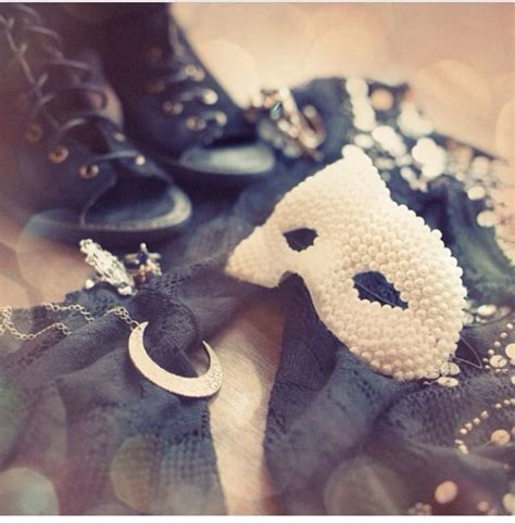 1000+ images about Halloween Masquerade Party on Pinterest | Masquerade ...