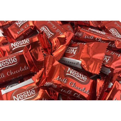 Nestle Milk Chocolate Bite Size Bar, Fun Size Candy (Pack of 2 Pounds) - Walmart.com - Walmart.com