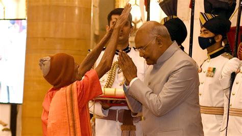 President confers Padma Shri on 'Nanda Sir', gets blessings in return ...