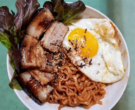 [Homemade] Korean Spicy noodles with Grilled Pork belly | Pork belly, Food, Grilled pork