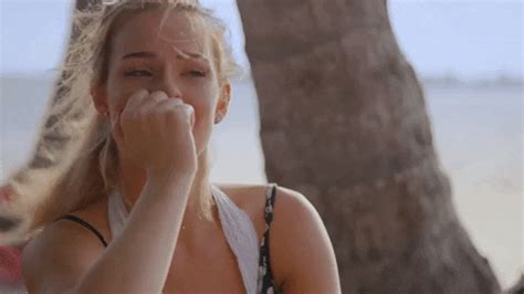 Season 2 Crying GIF by Siesta Key - Find & Share on GIPHY