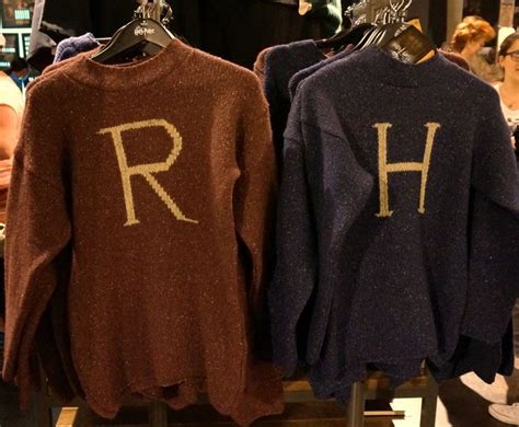 weasley sweater | Harry potter outfits, Ron and harry, Sweaters