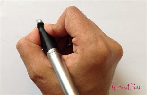 Gourmet Pens: Review: Yoropen Ergonomic Ballpoint Pen @YoropenInc
