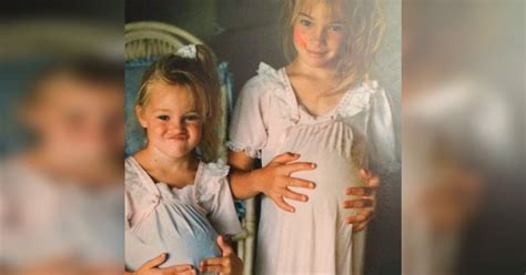 Sisters that used to pretend to be pregnant as kids recreate sweet childhood photo as adults