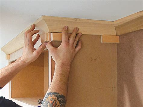 10 Steps to Install Crown Molding on Cabinets - Fine Homebuilding