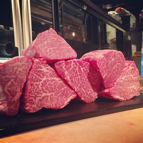 20lbs 100% A5 Grade Japanese Wagyu Kobe Beef – NoveltyStreet