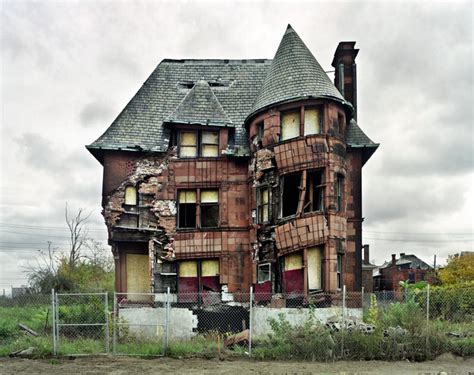 Abandoned house in Detroit (reposted cause my title was bad ...